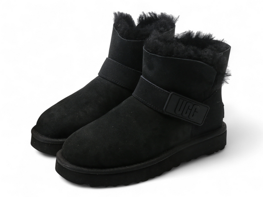 UGG Mini Bailey Boots Black