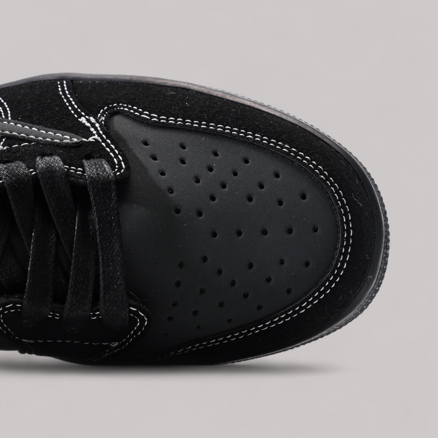 TRAVIS SCOTT X AIR JORDAN 1 LOW OG "BLACK PHANTOM"