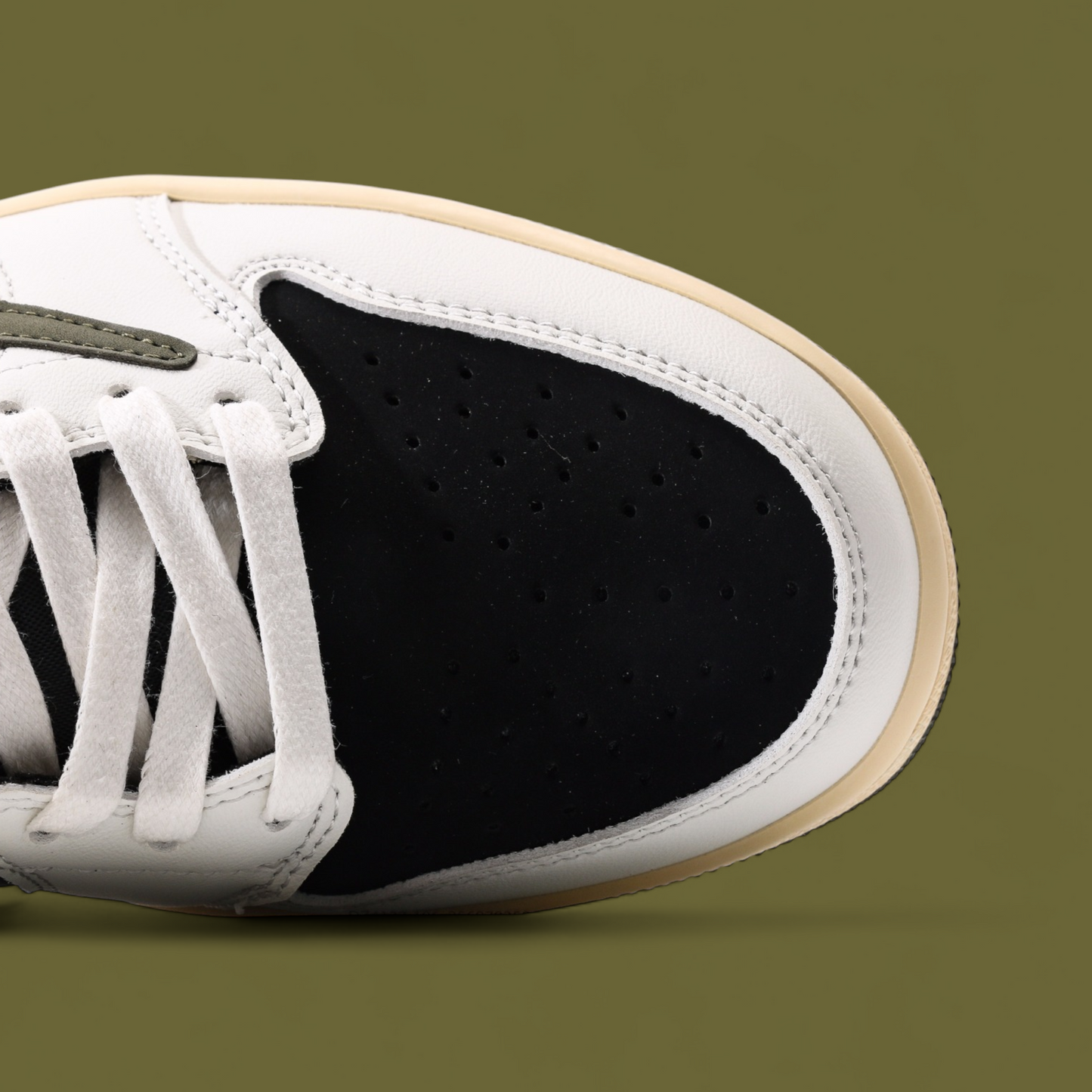 Travis Scott x Air Jordan 1 Low OG WMNS Olive
