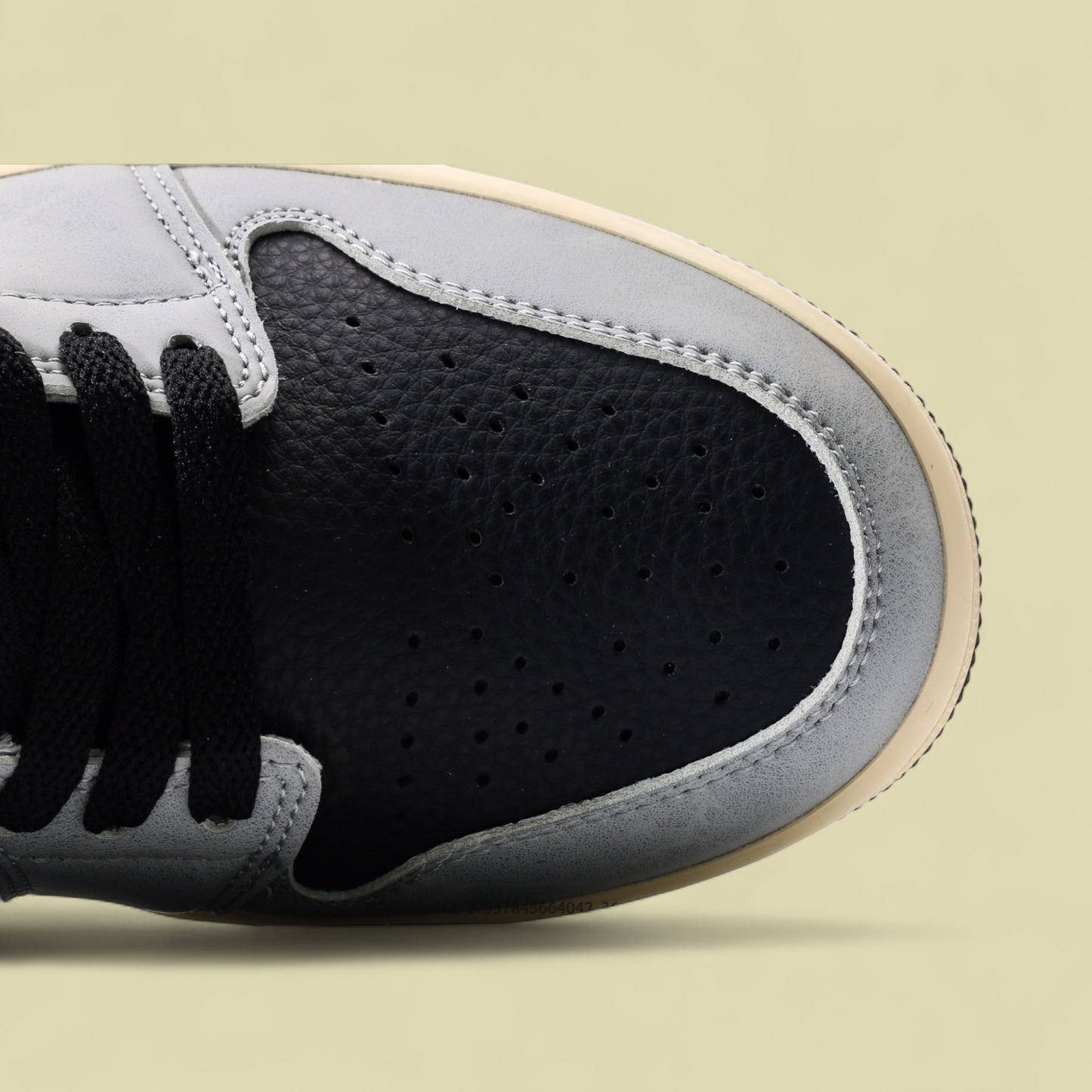 Jordan 1 Low Light Smoke Grey Off Noir