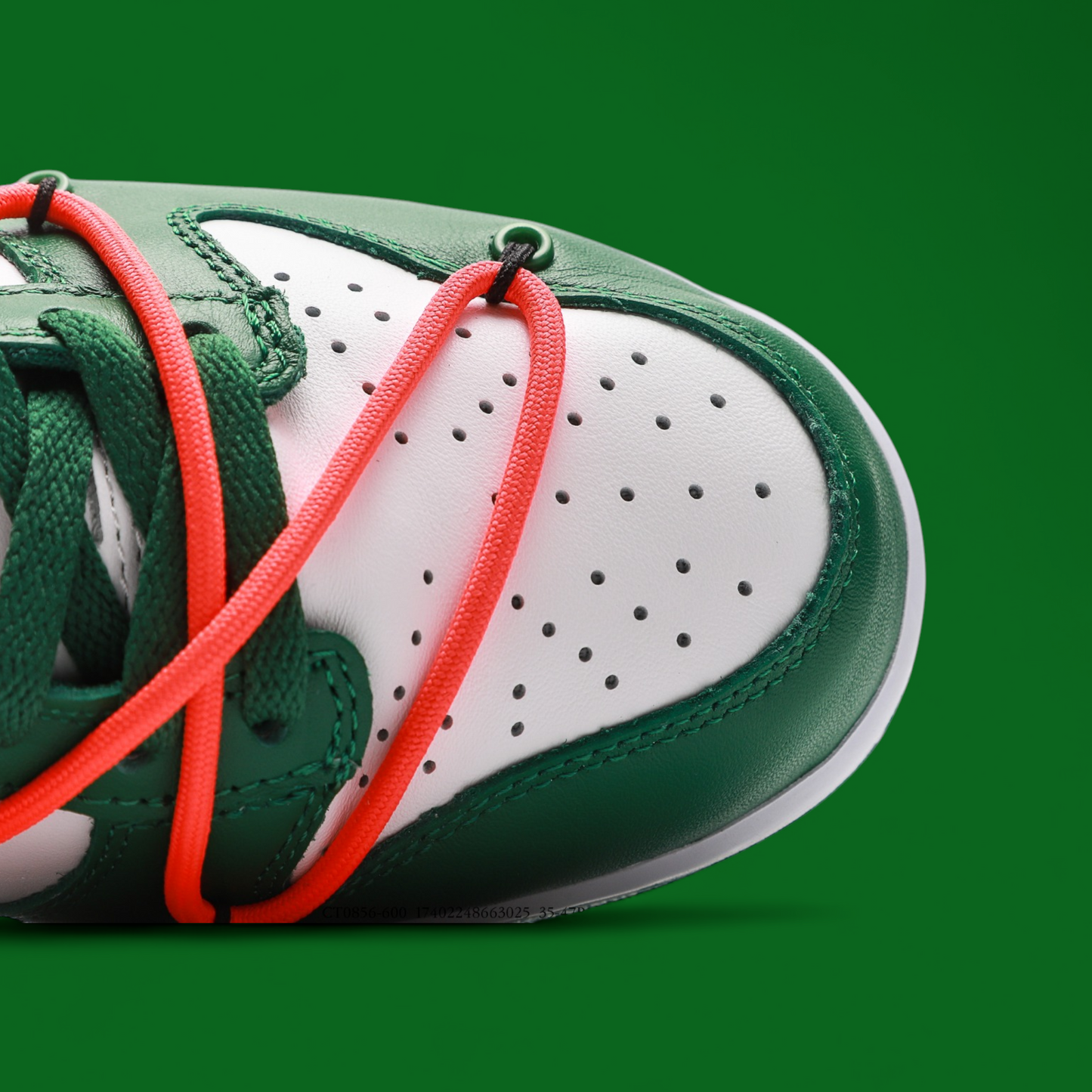 Nike X Off-White Dunk Low "Pine Green"