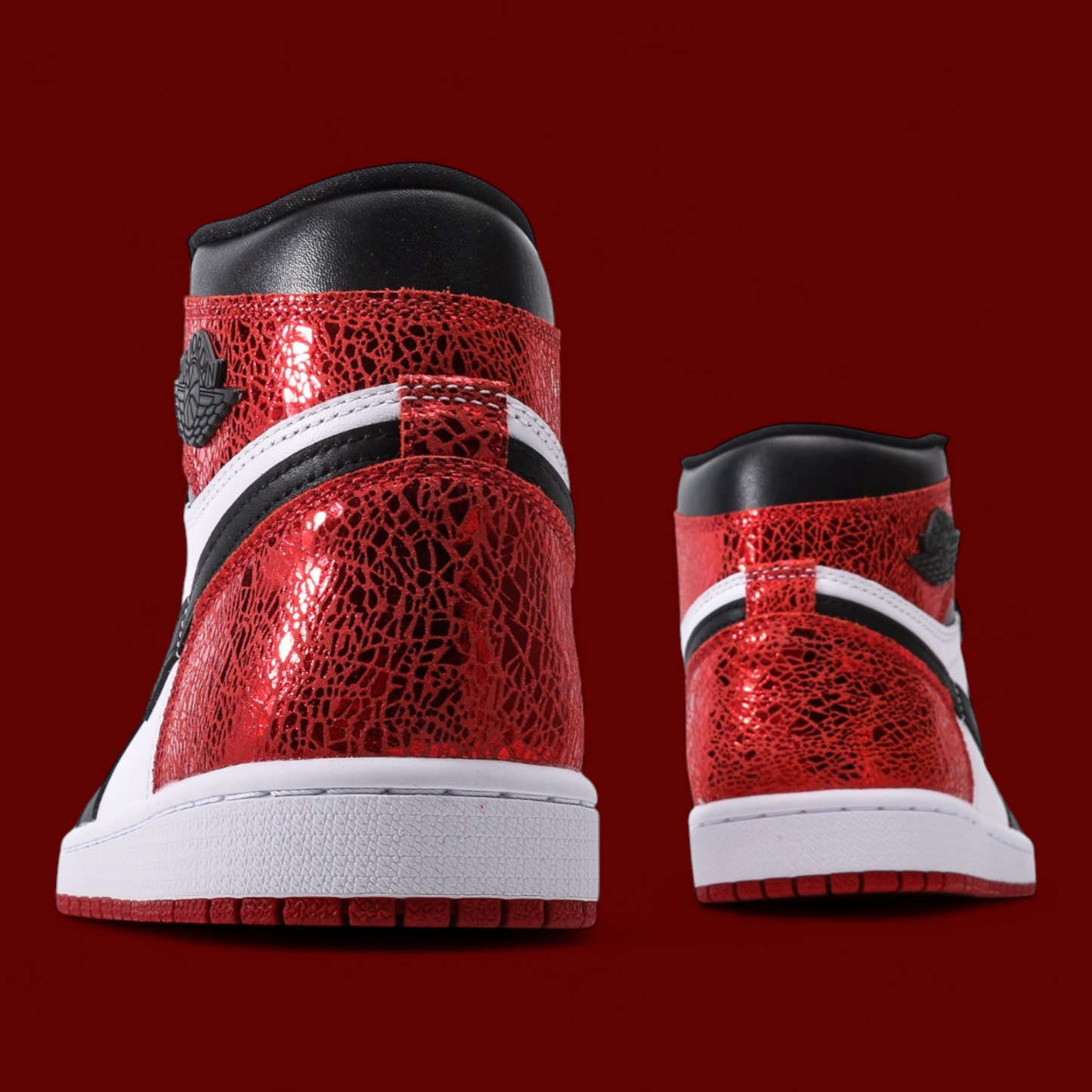 Wmns Jordan 1 Retro High OG 'Varsity Red'