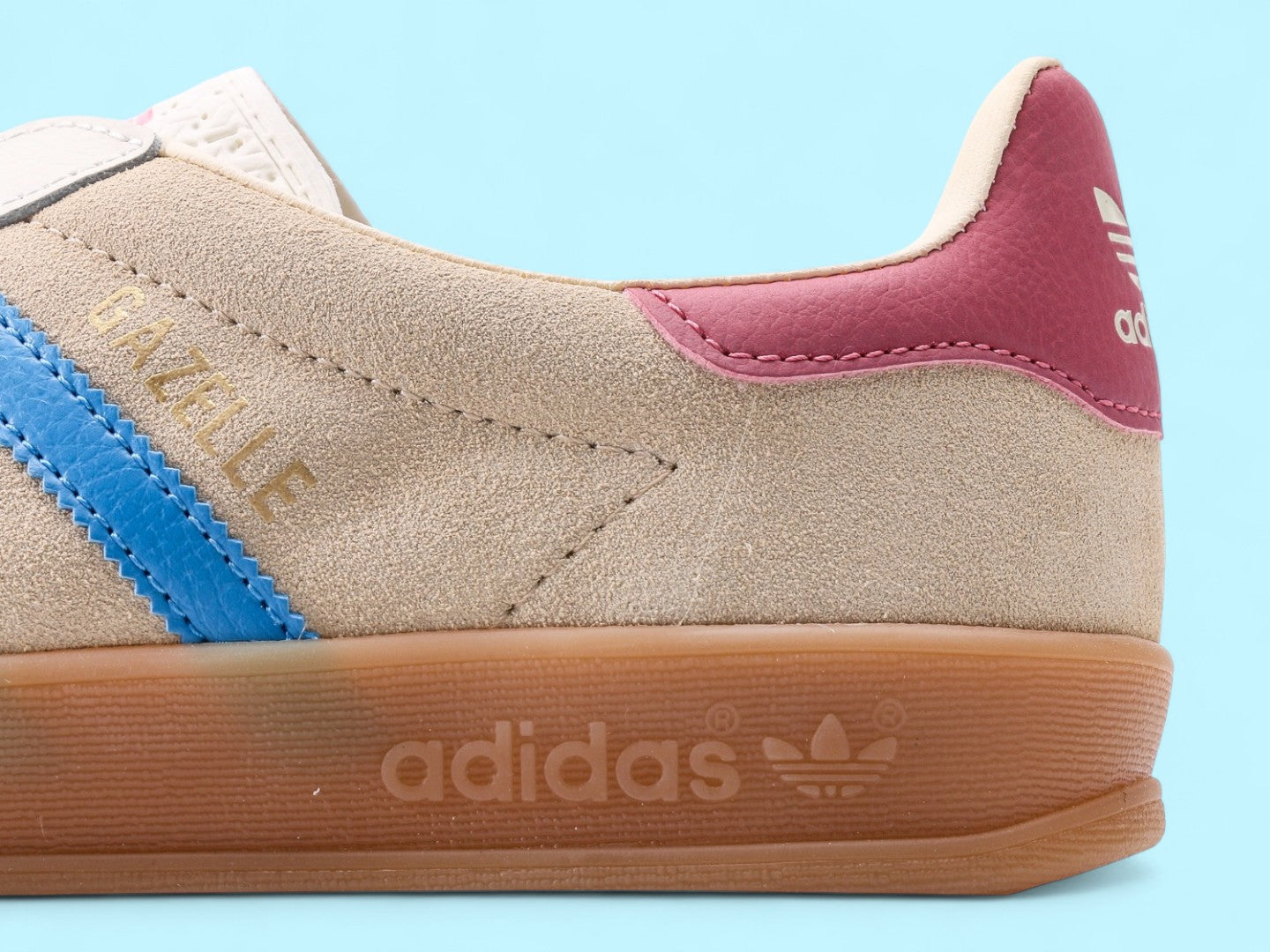 Gazelle Indoor Sand Strata Pulse