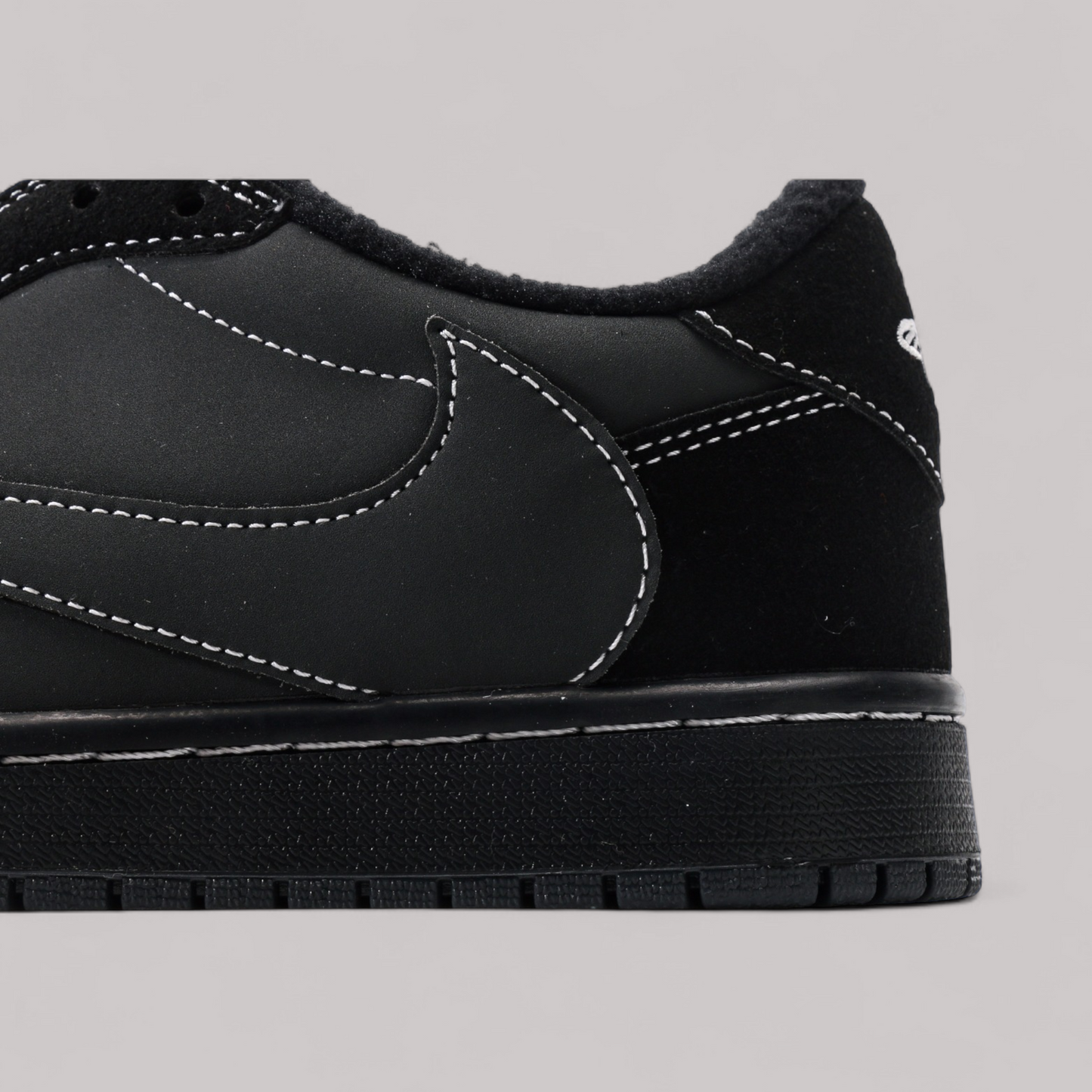 TRAVIS SCOTT X AIR JORDAN 1 LOW OG "BLACK PHANTOM"