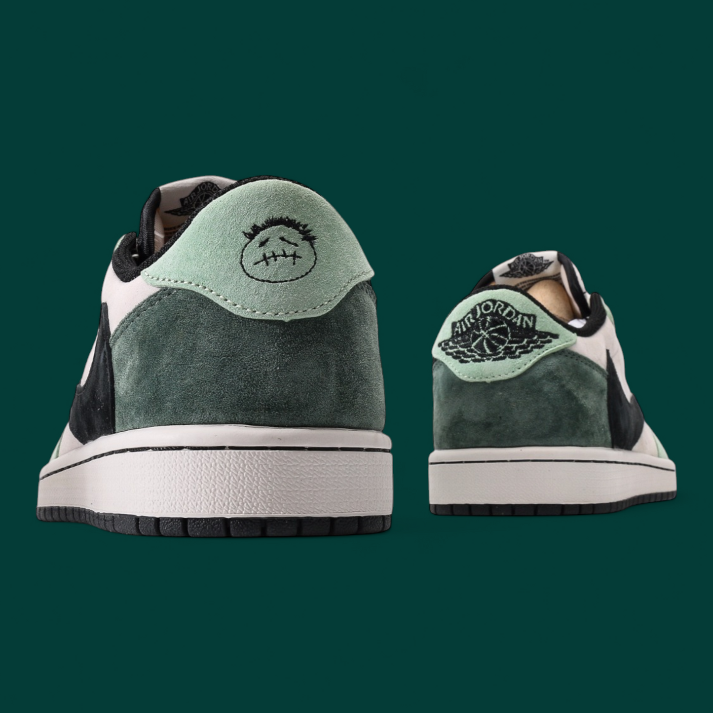 Travis Scott x Air Jordan 1 Low OG Verde Branco