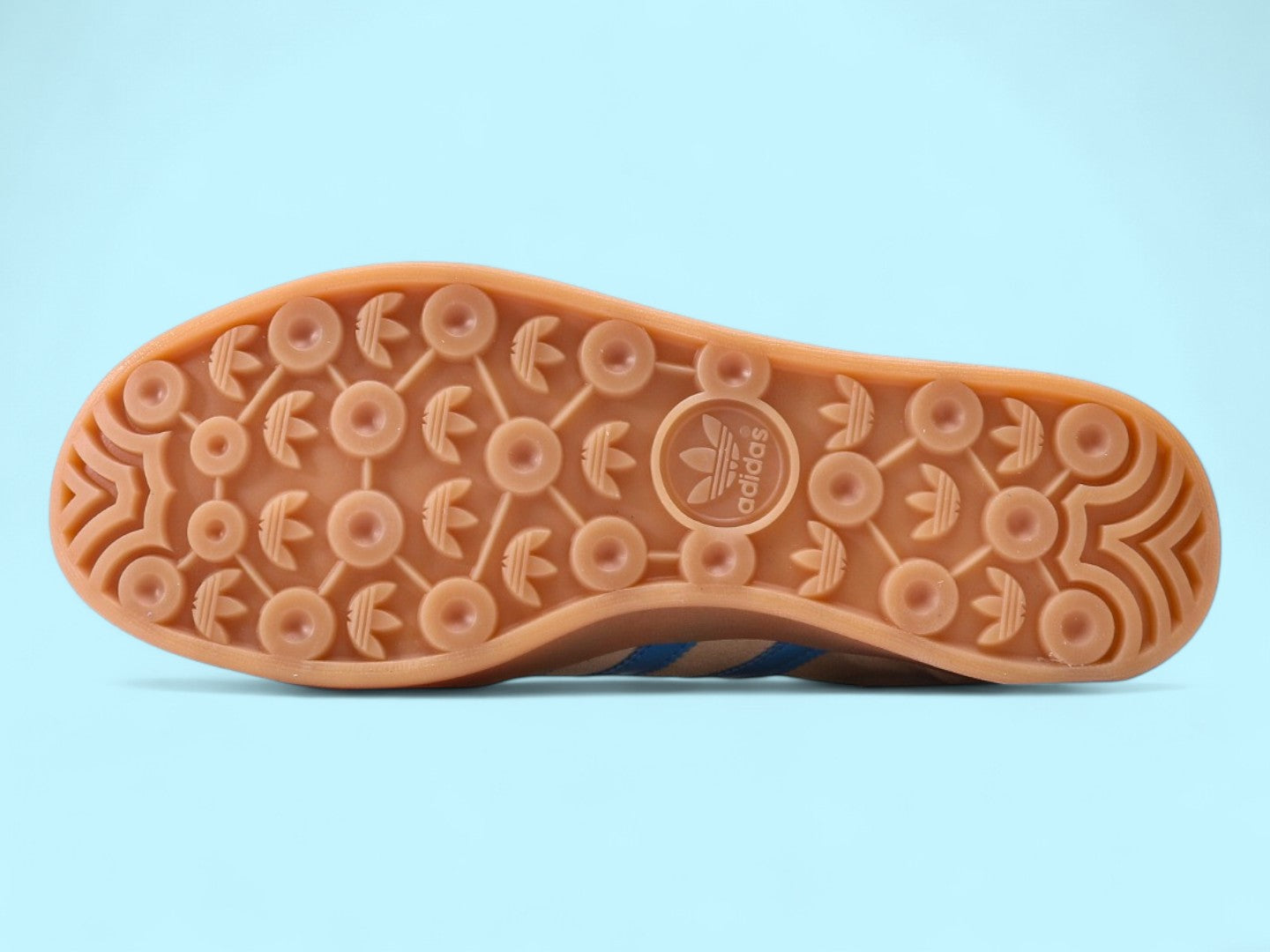 Gazelle Indoor Sand Strata Pulse