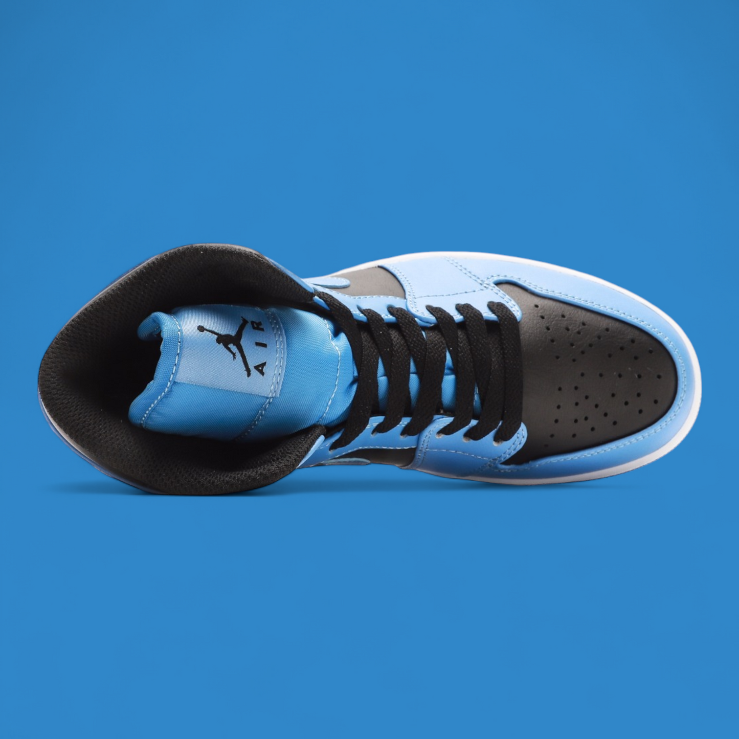 Nike Air Jordan 1 Mid 'University Blue'
