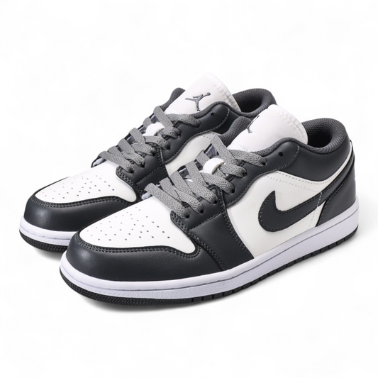 Air Jordan 1 Low - White/Black