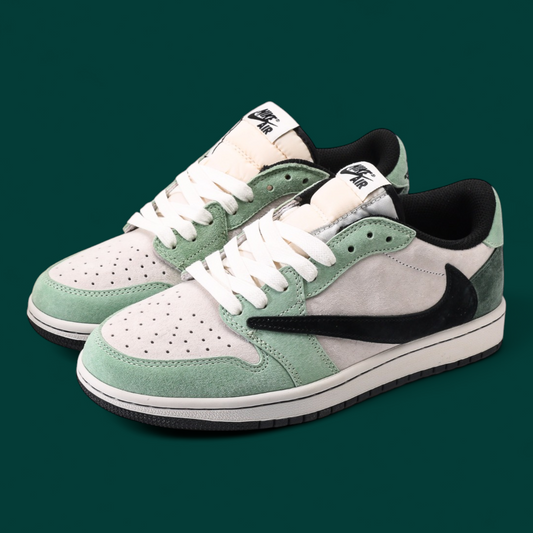Travis Scott x Air Jordan 1 Low OG Verde Branco