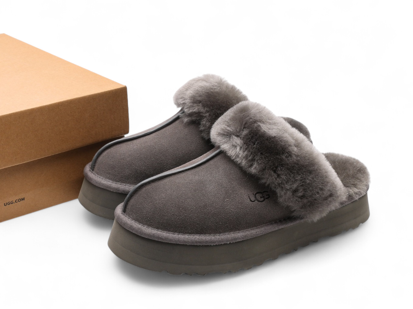 UGG Women's Disquette Slipper in Charcoa