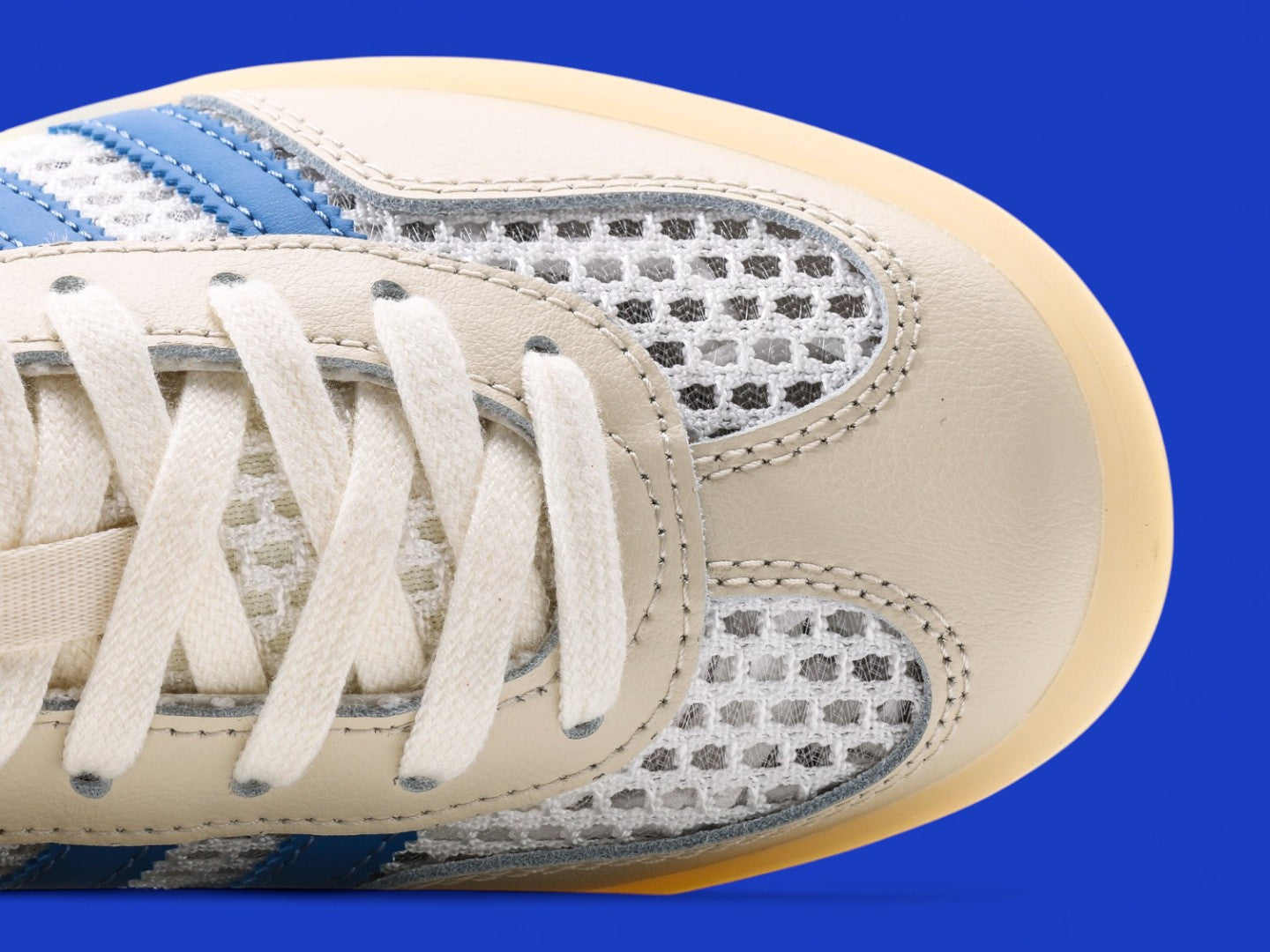 ADIDAS Gazelle 'Off White Focus Blue' -