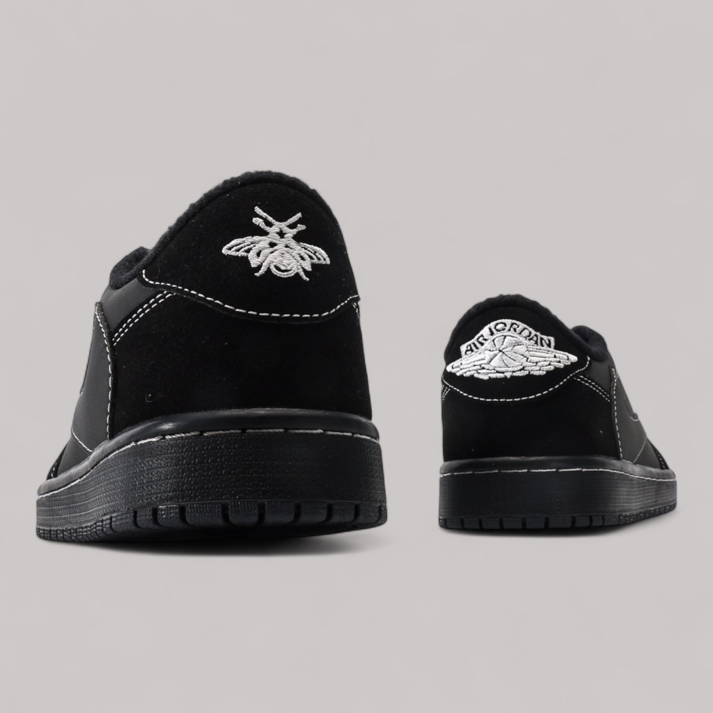 TRAVIS SCOTT X AIR JORDAN 1 LOW OG "BLACK PHANTOM"