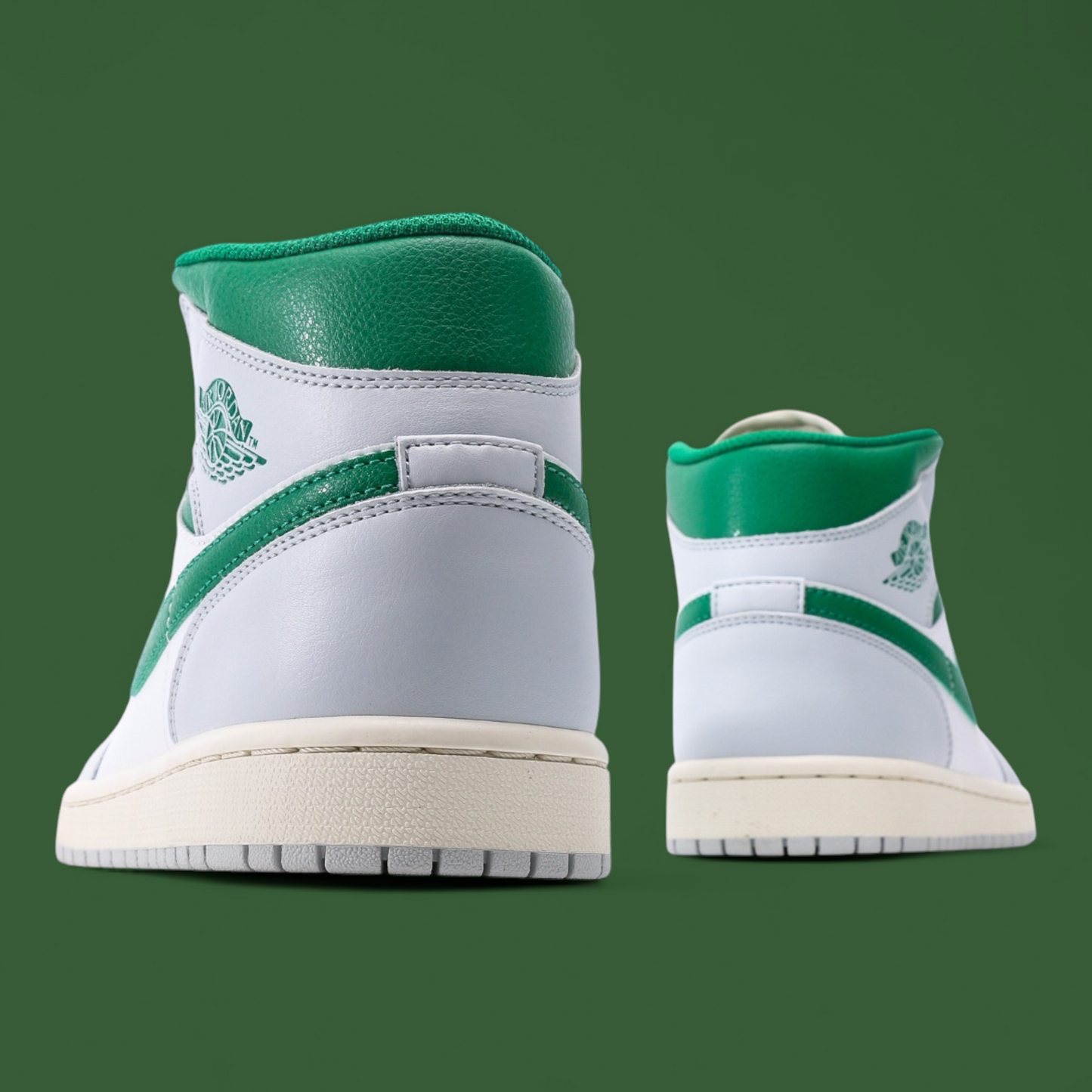 Air Jordan 1 Mid 'Summit White Lucky Green'