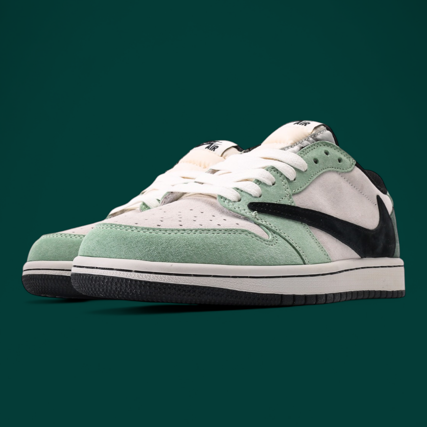 Travis Scott x Air Jordan 1 Low OG Verde Branco