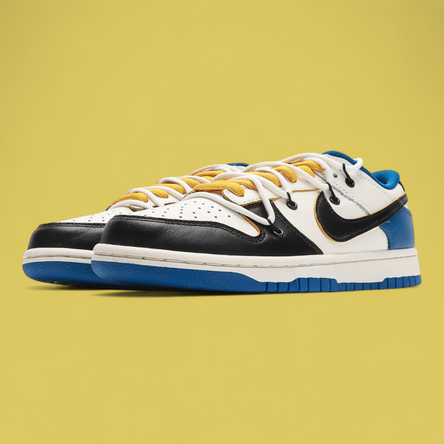 Nike Dunk Low Hyper Cobalt