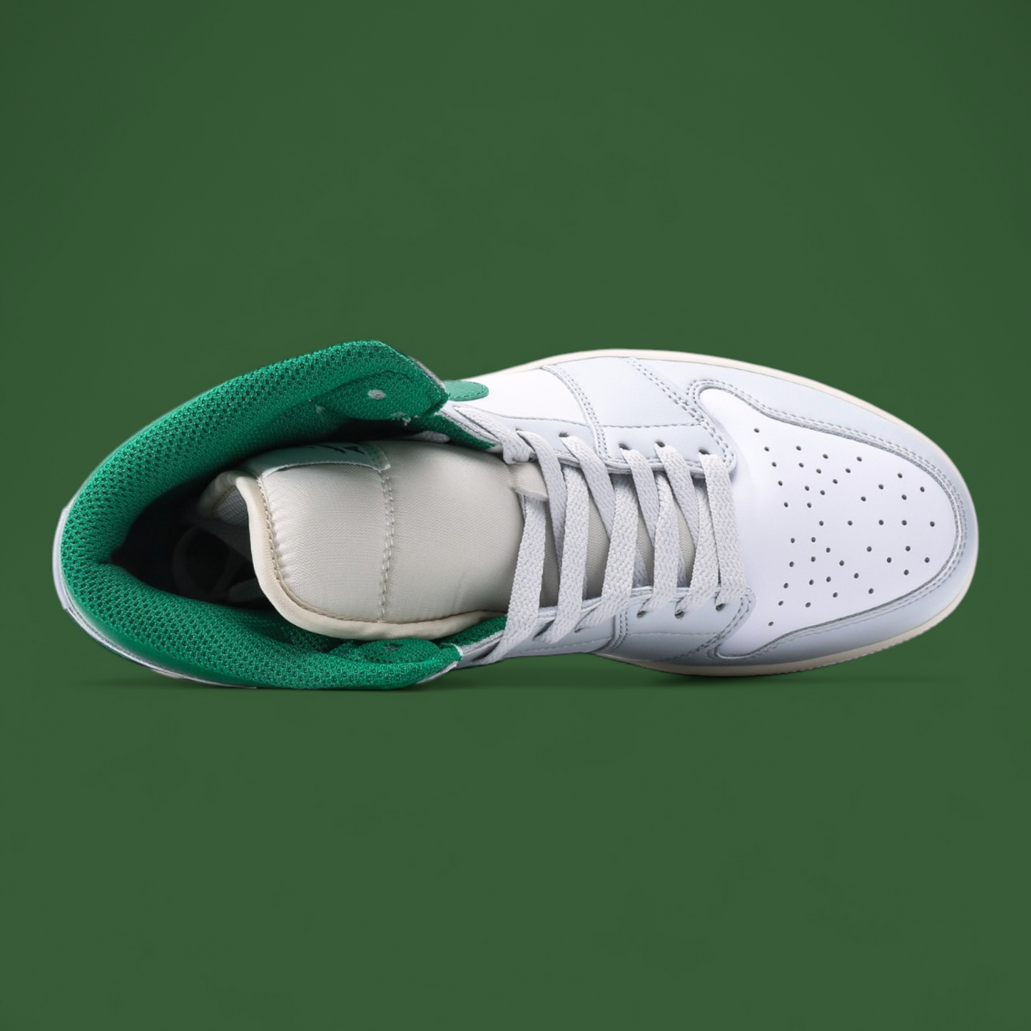 Air Jordan 1 Mid 'Summit White Lucky Green'