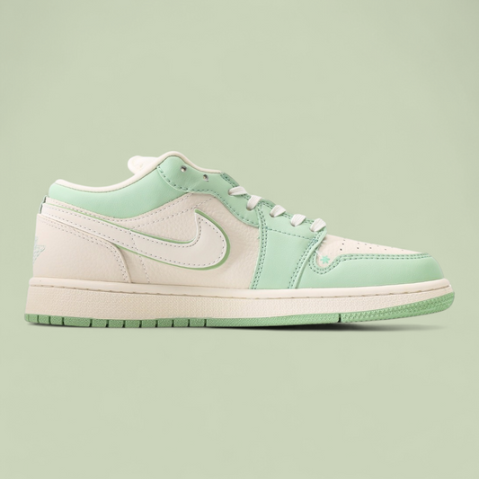 Air Jordan 1 Low GS "White/University Green "