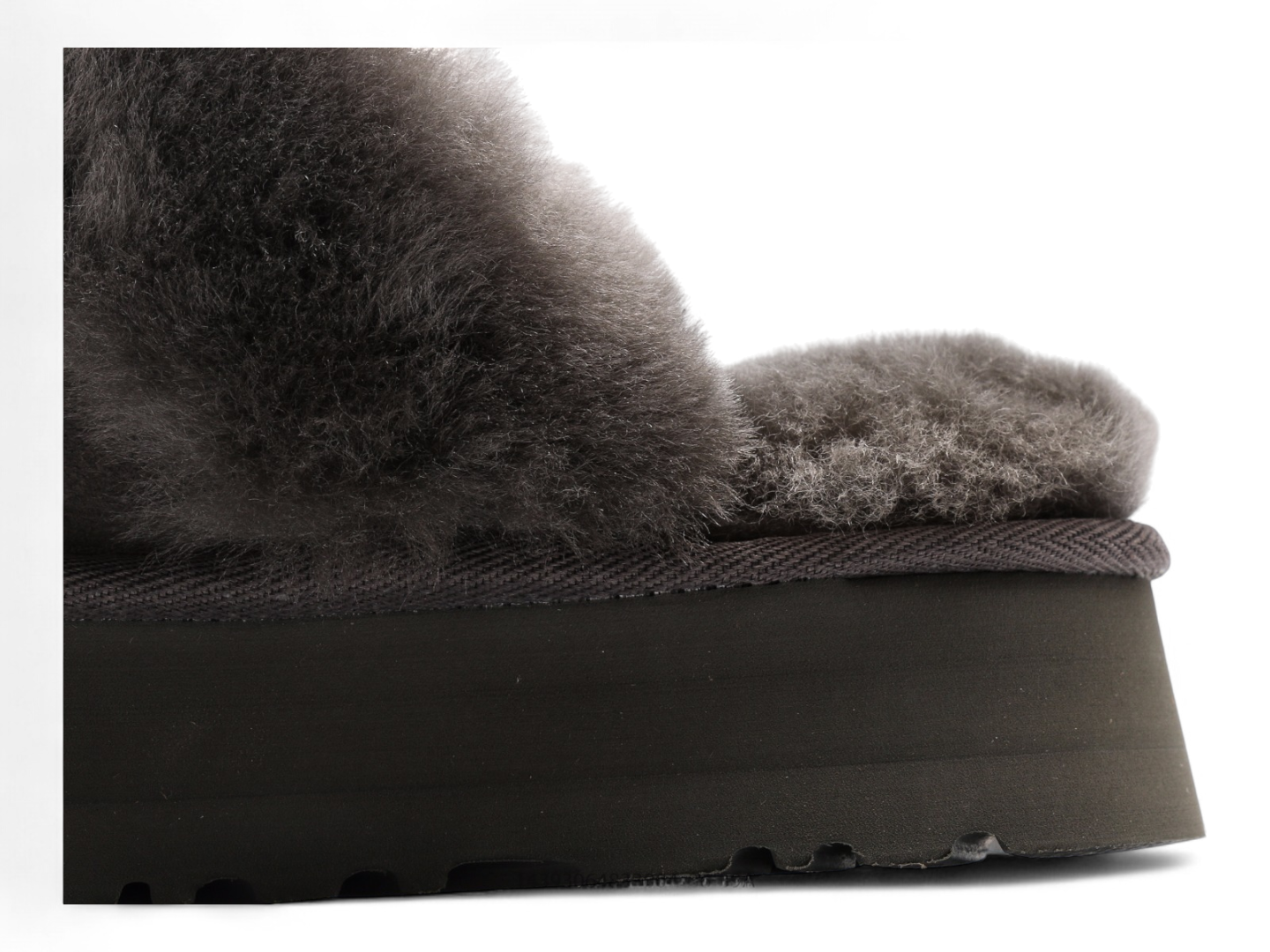 UGG Women's Disquette Slipper in Charcoa