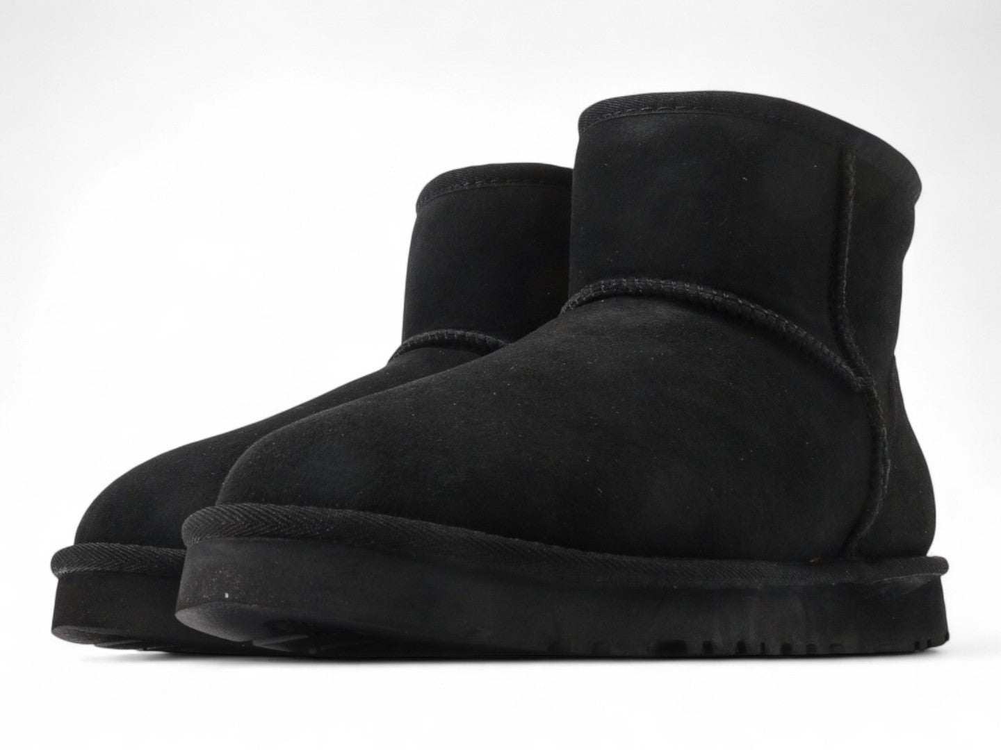 UGG Wmns Classic Mini II Boot Black