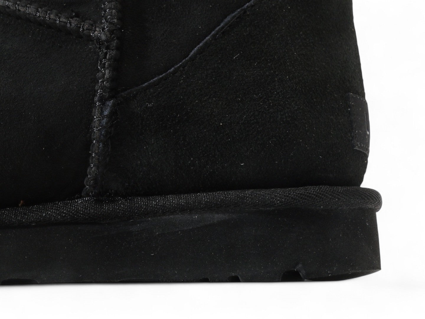 UGG Wmns Classic Mini II Boot Black