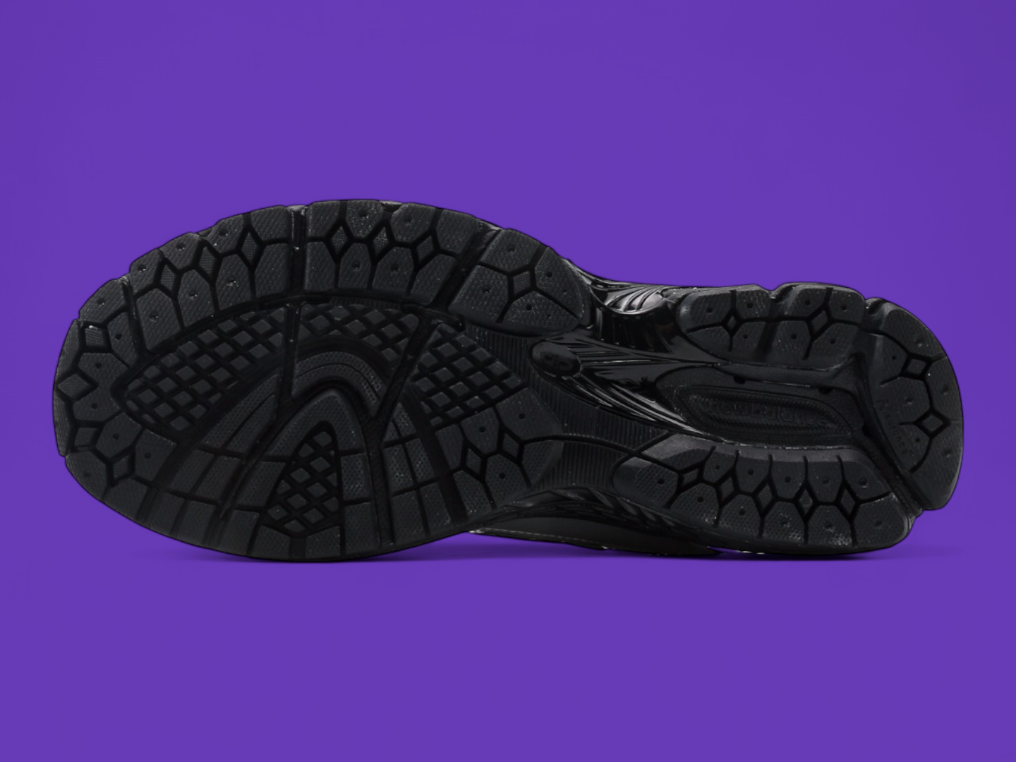 New Balance x The Basement 1906R "Black Silver"