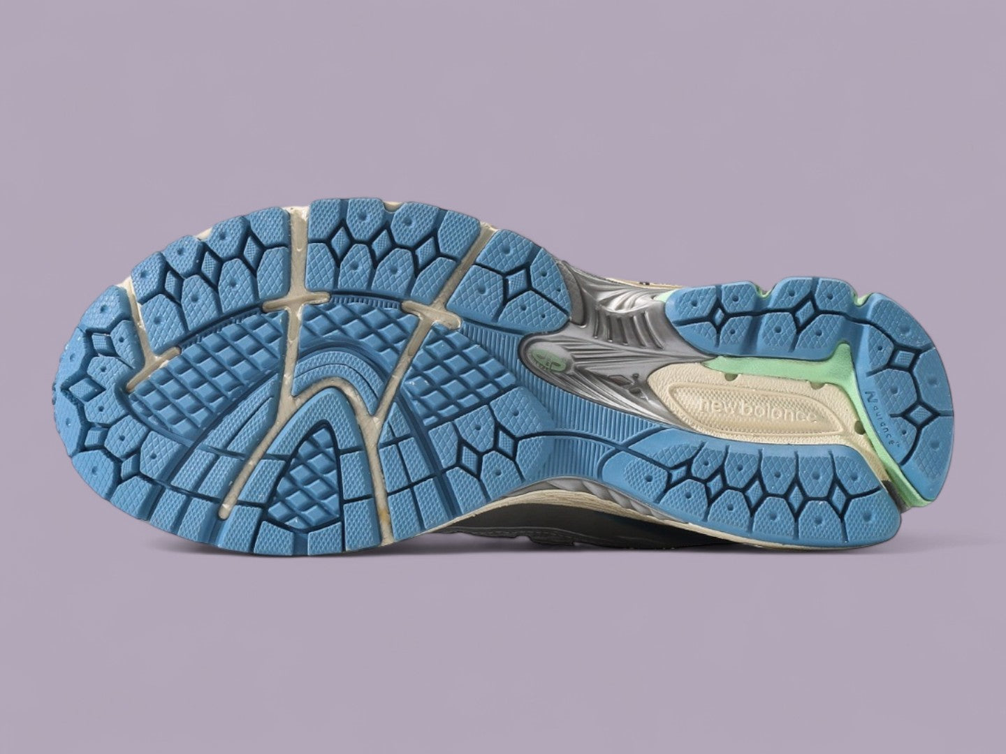 New Balance 1906R  "Silver Metallic Nightwatch Green"